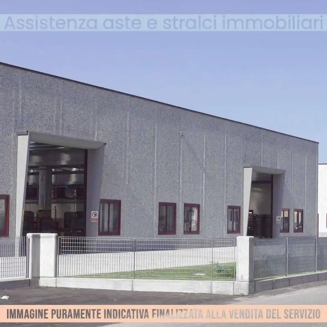 Palazzo - Stabile in vendita a Castelfiorentino