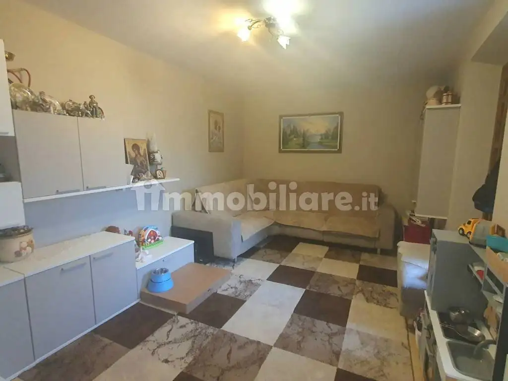 Casa indipendente in vendita a Lucca