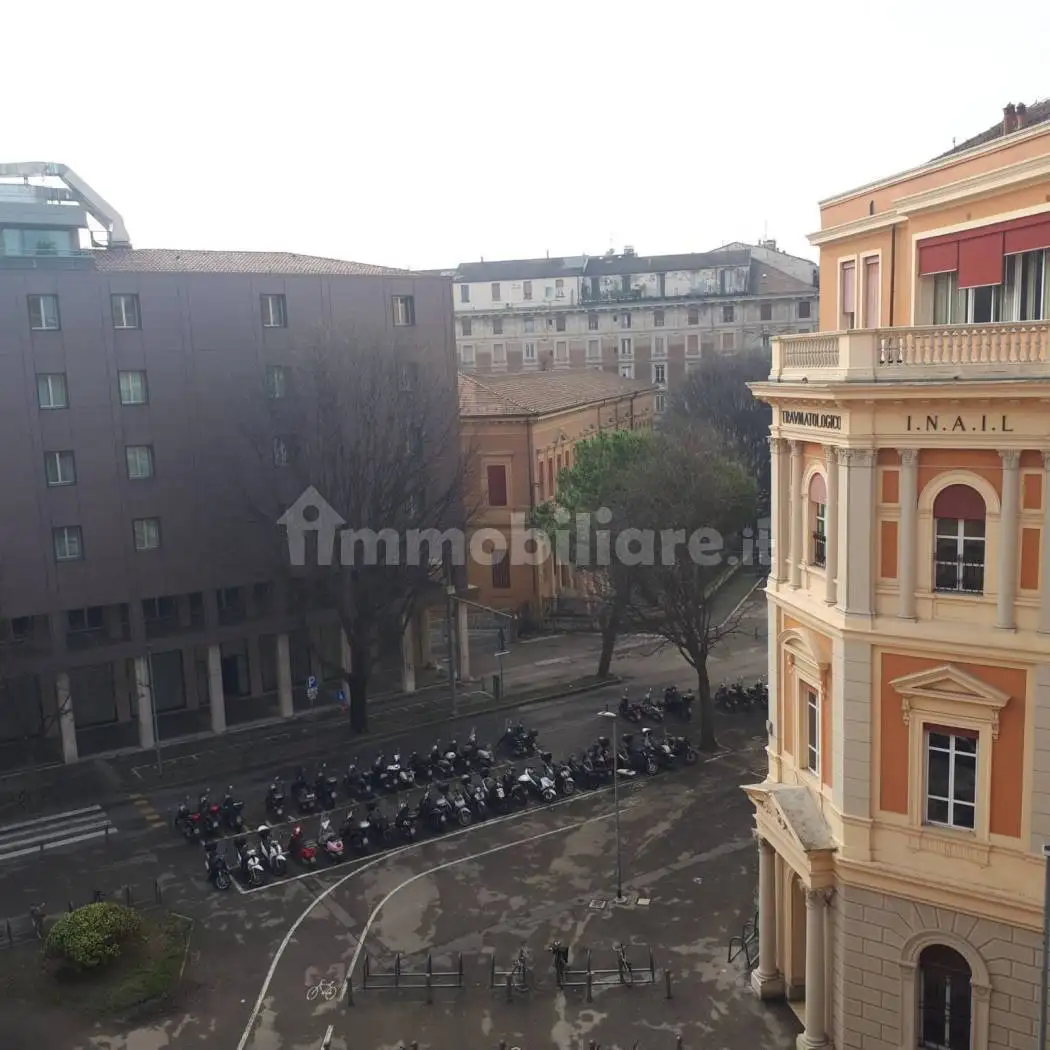 Appartamento in affitto a Bologna