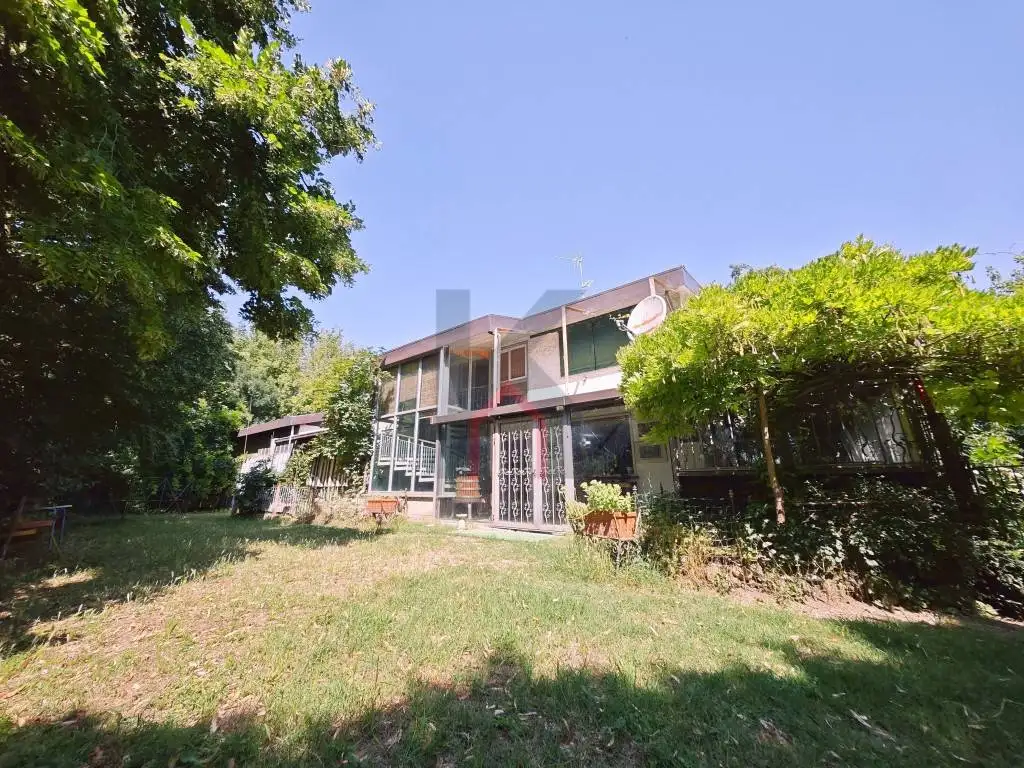 Casa indipendente in vendita a Forlì