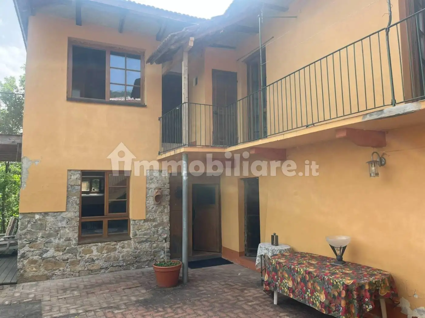 Casa indipendente in vendita a Torre Bormida