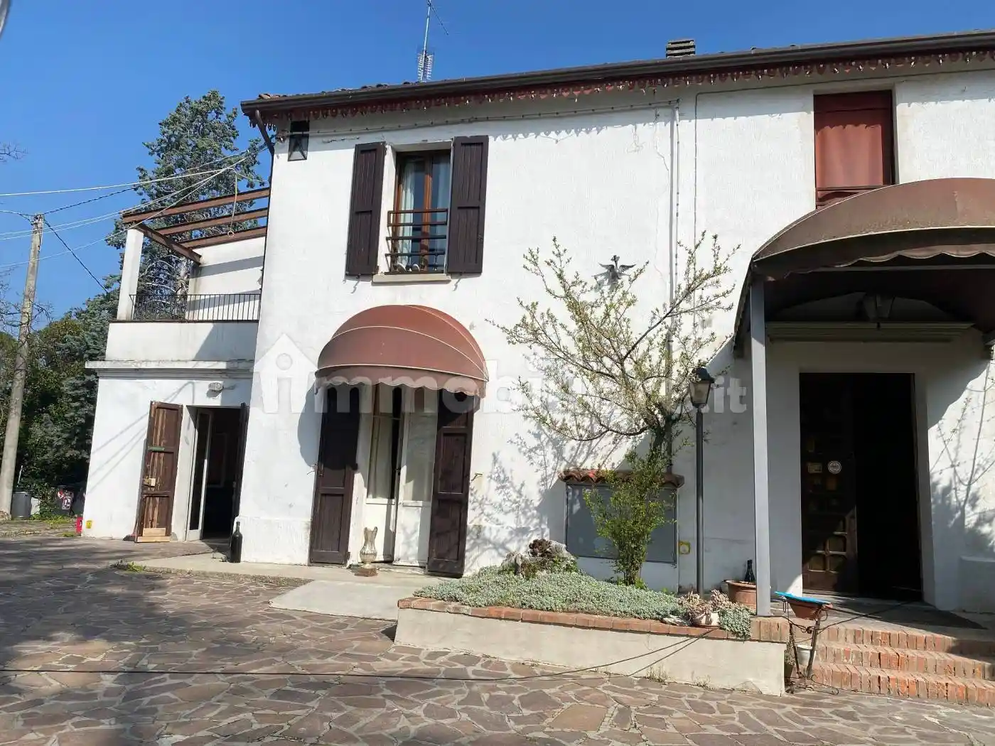 Villa unifamiliare, da ristrutturare, 758 m², Tre Monti, Imola - foto 4