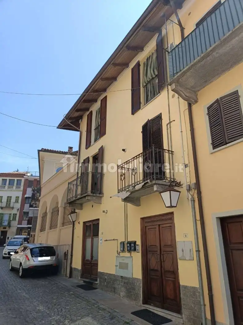 Appartamento in vendita a Cocconato