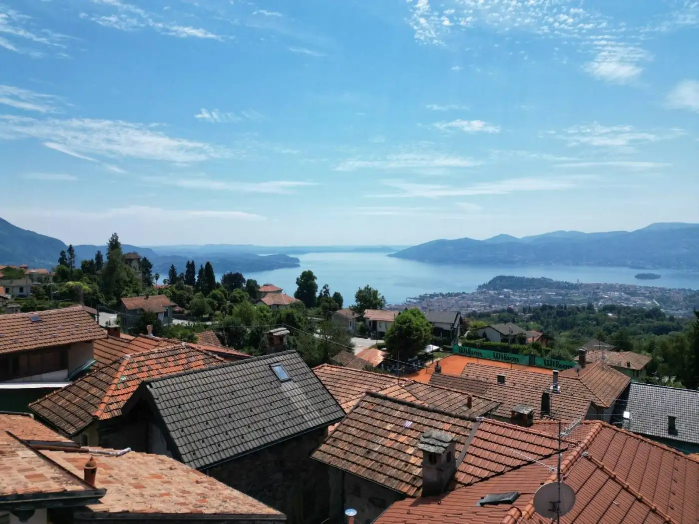 Terratetto unifamiliare via Vittorio Veneto, Centro, Bee - foto 2