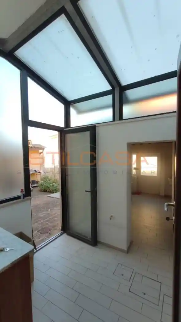 Terratetto unifamiliare 163 m², buono stato, Novilara, Pesaro - foto 2