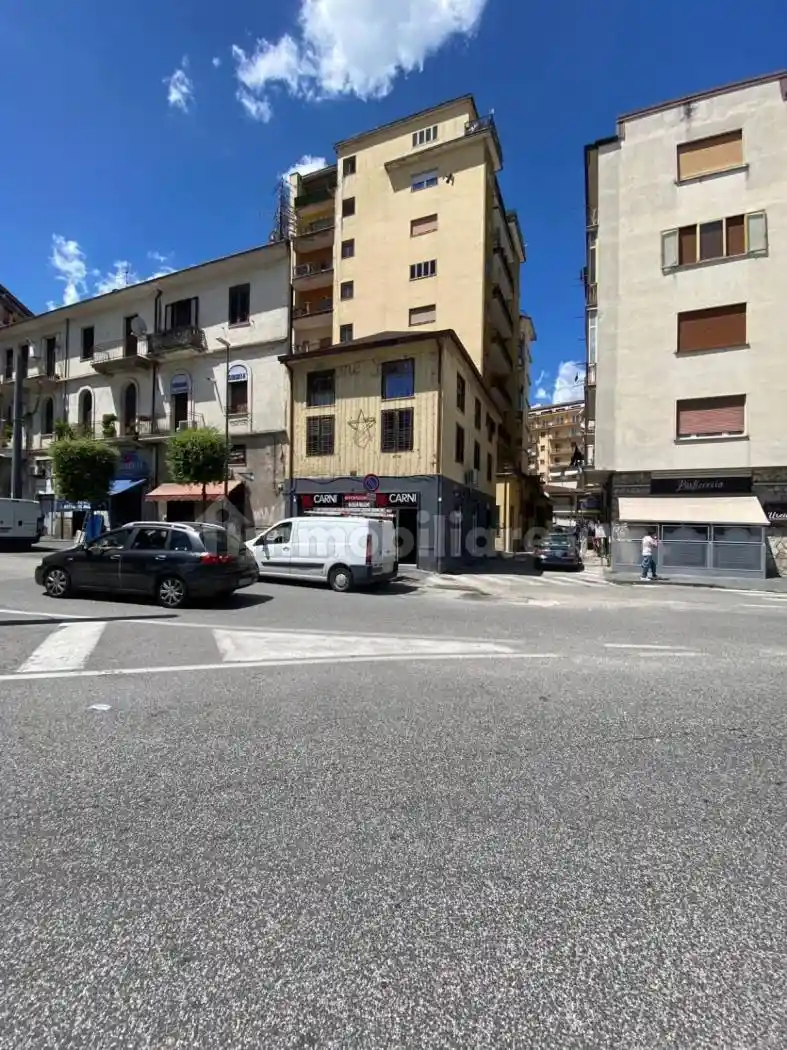 Quadrilocale via Michele Angelo Iannacchini, A. Annarumma, A. Gasperi, F. Tedesco, Avellino - foto 2