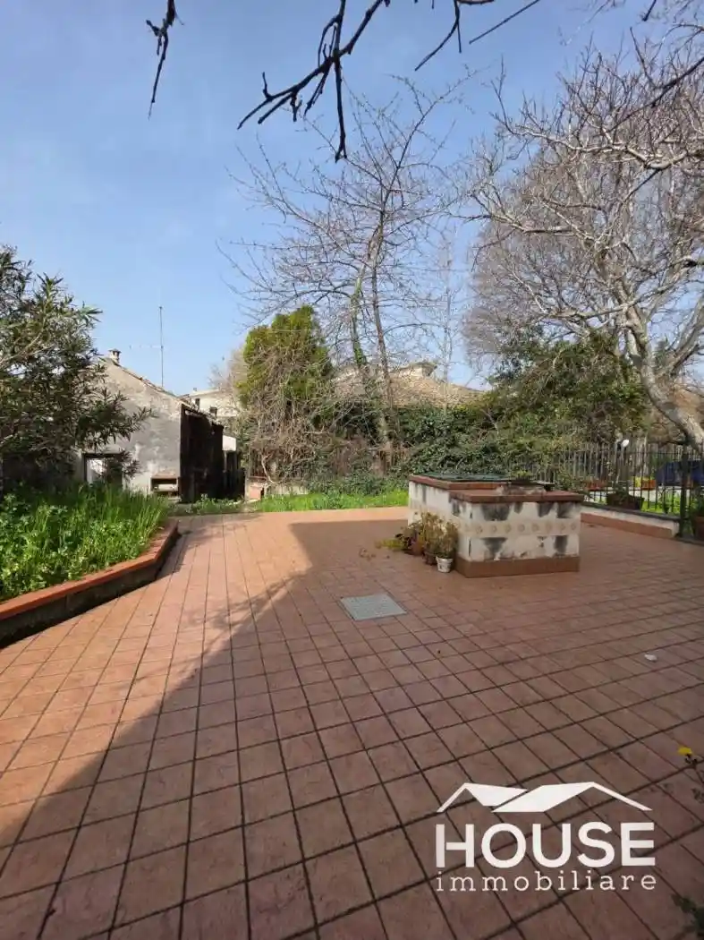 Appartamento in vendita a Ragalna