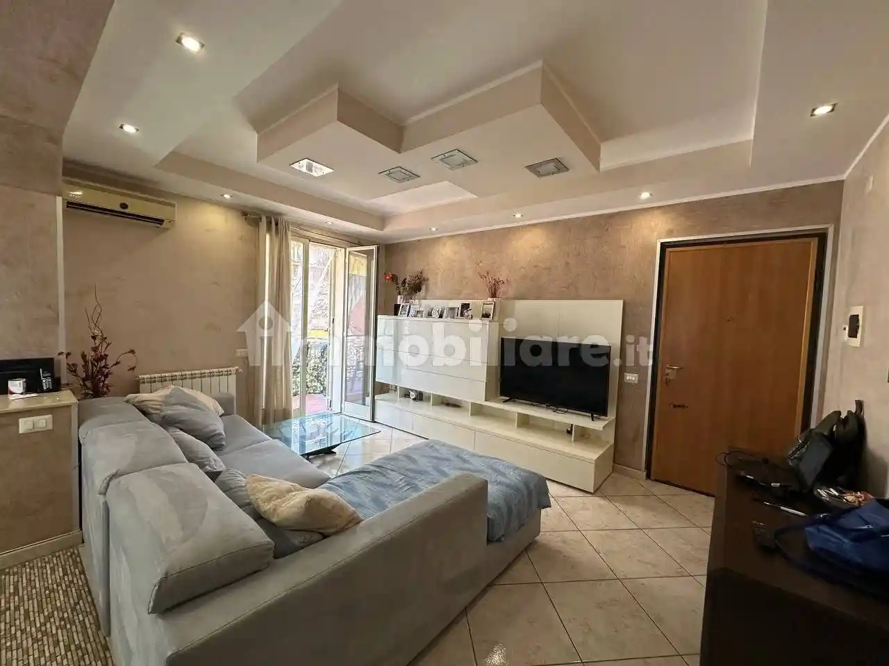 Appartamento in vendita a Aci Castello