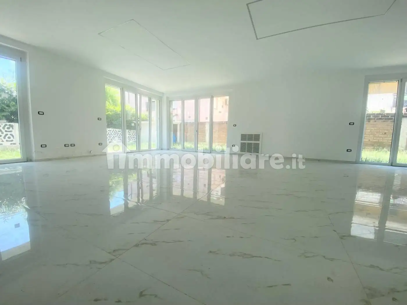 Villa in vendita a Montesilvano