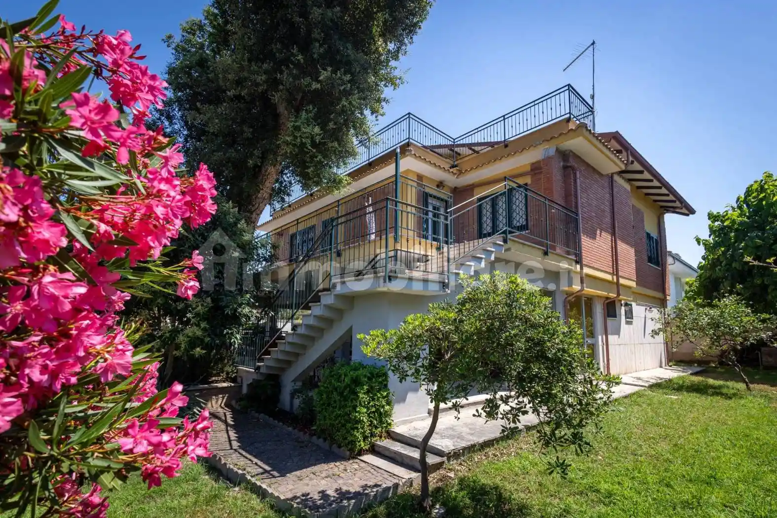 Villa in vendita a Anzio