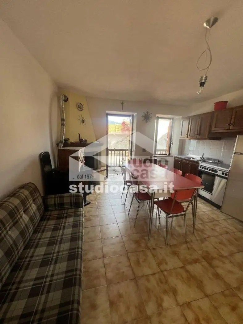 Appartamento in vendita a Rogno