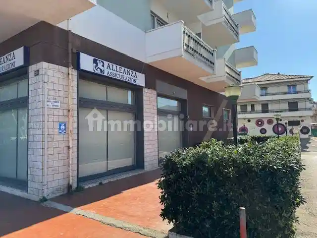 Trilocale corso Umberto I 294, Centro, Montesilvano - foto 5