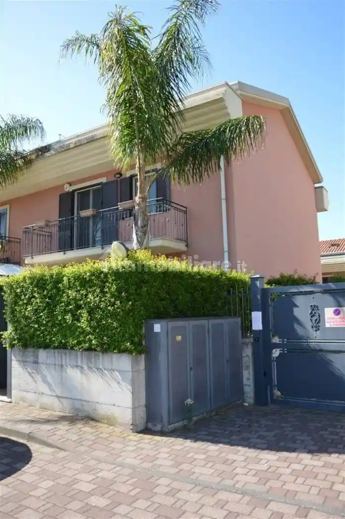 Villa in vendita a Catania