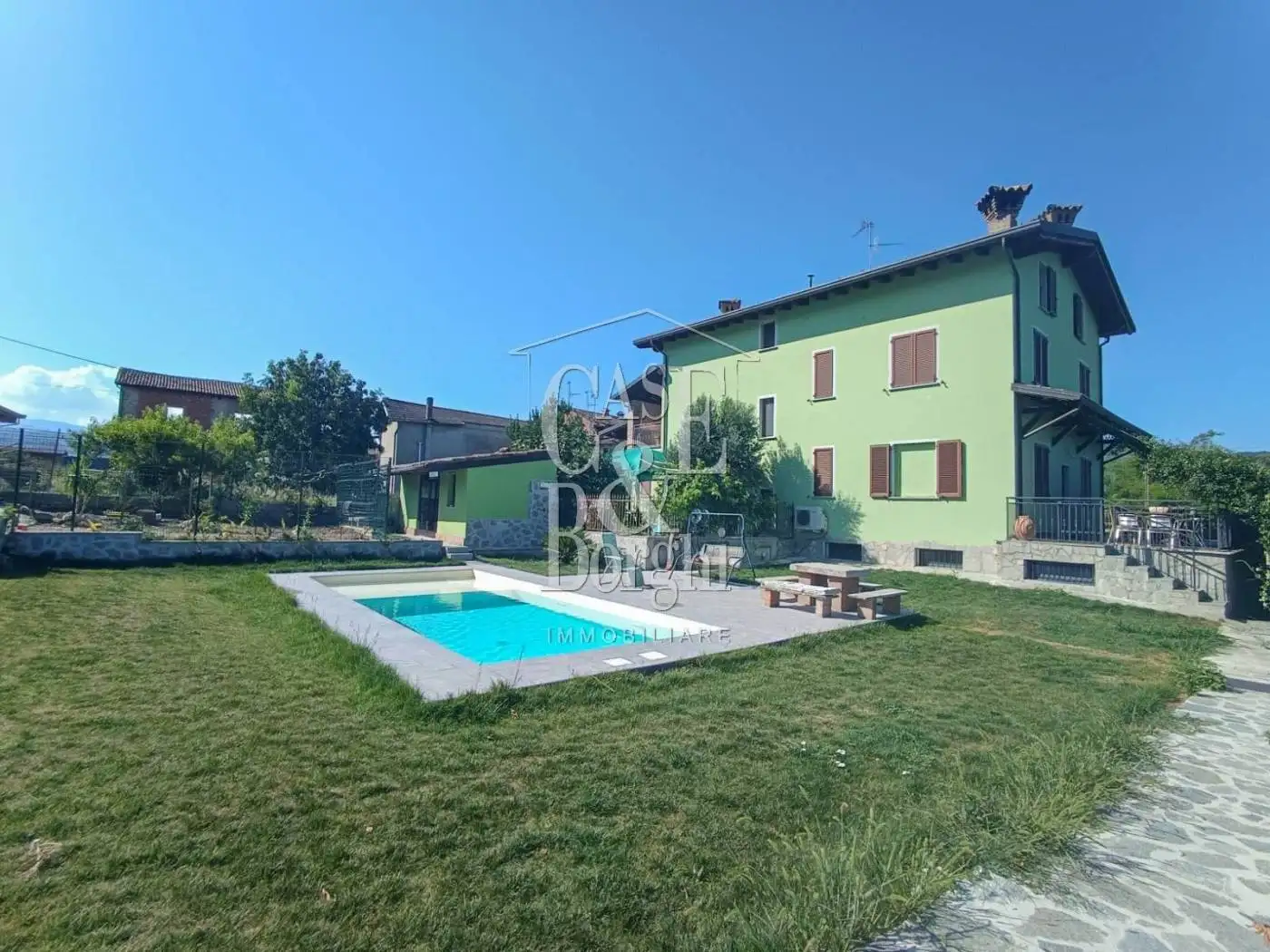 Casa indipendente in vendita a Ponte Nizza