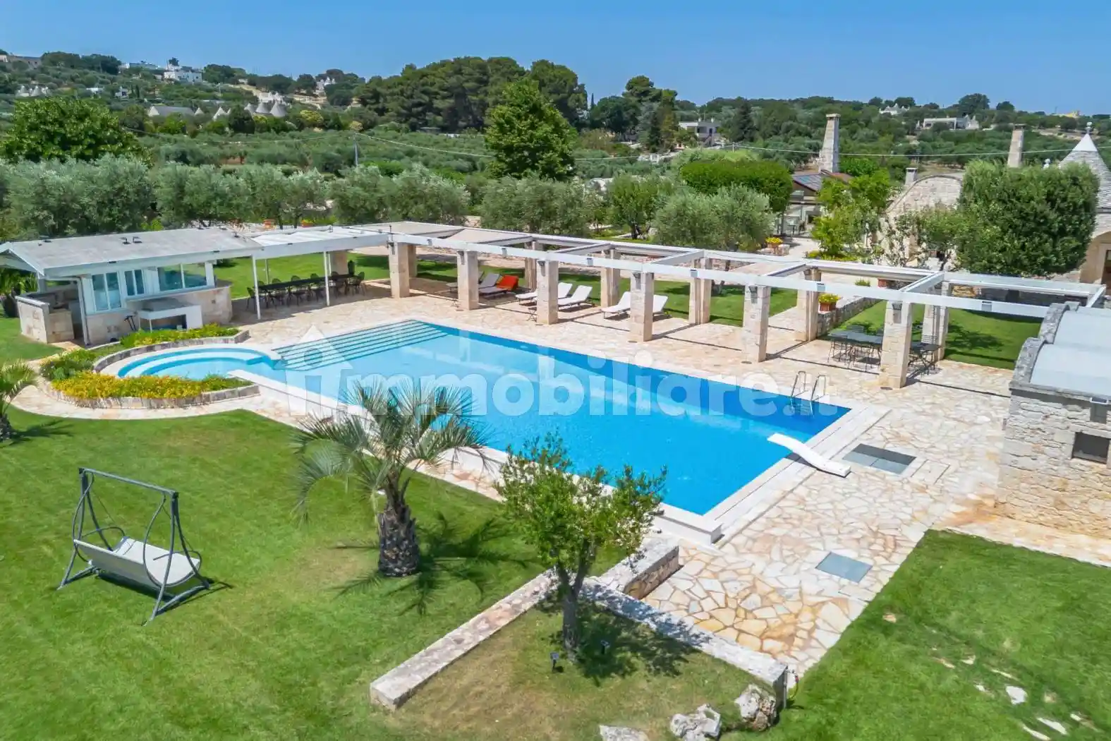 Rustico - Casale in vendita a Locorotondo