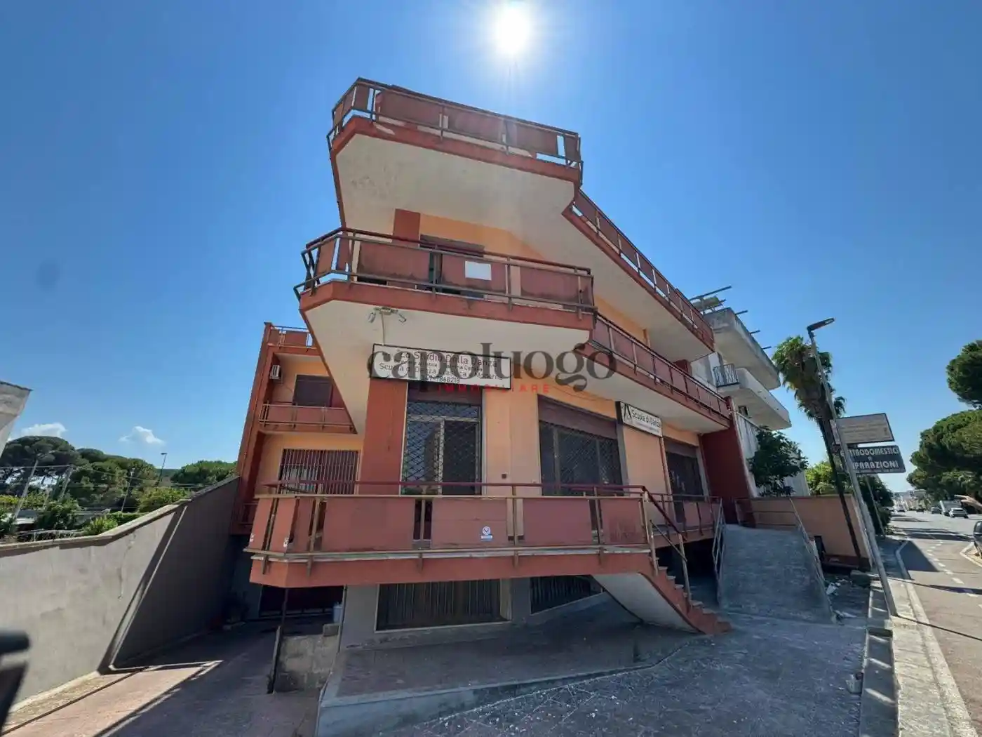 Palazzo - Edificio in vendita a Campi Salentina