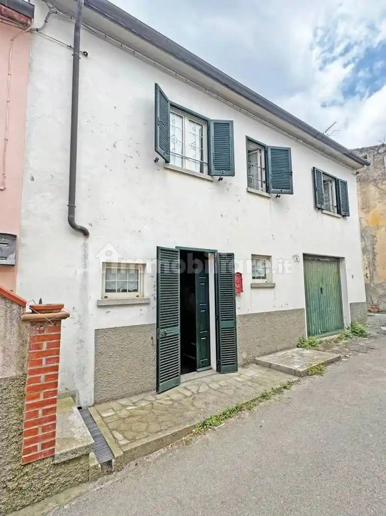 Villa in vendita a Campo nell'Elba