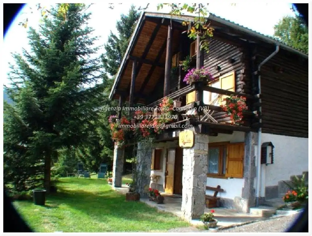 Villa in vendita a Crodo