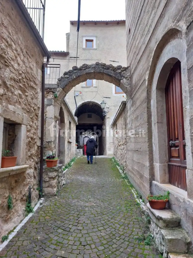 Terratetto unifamiliare via Trapassati, Castelvecchio Calvisio - foto 5