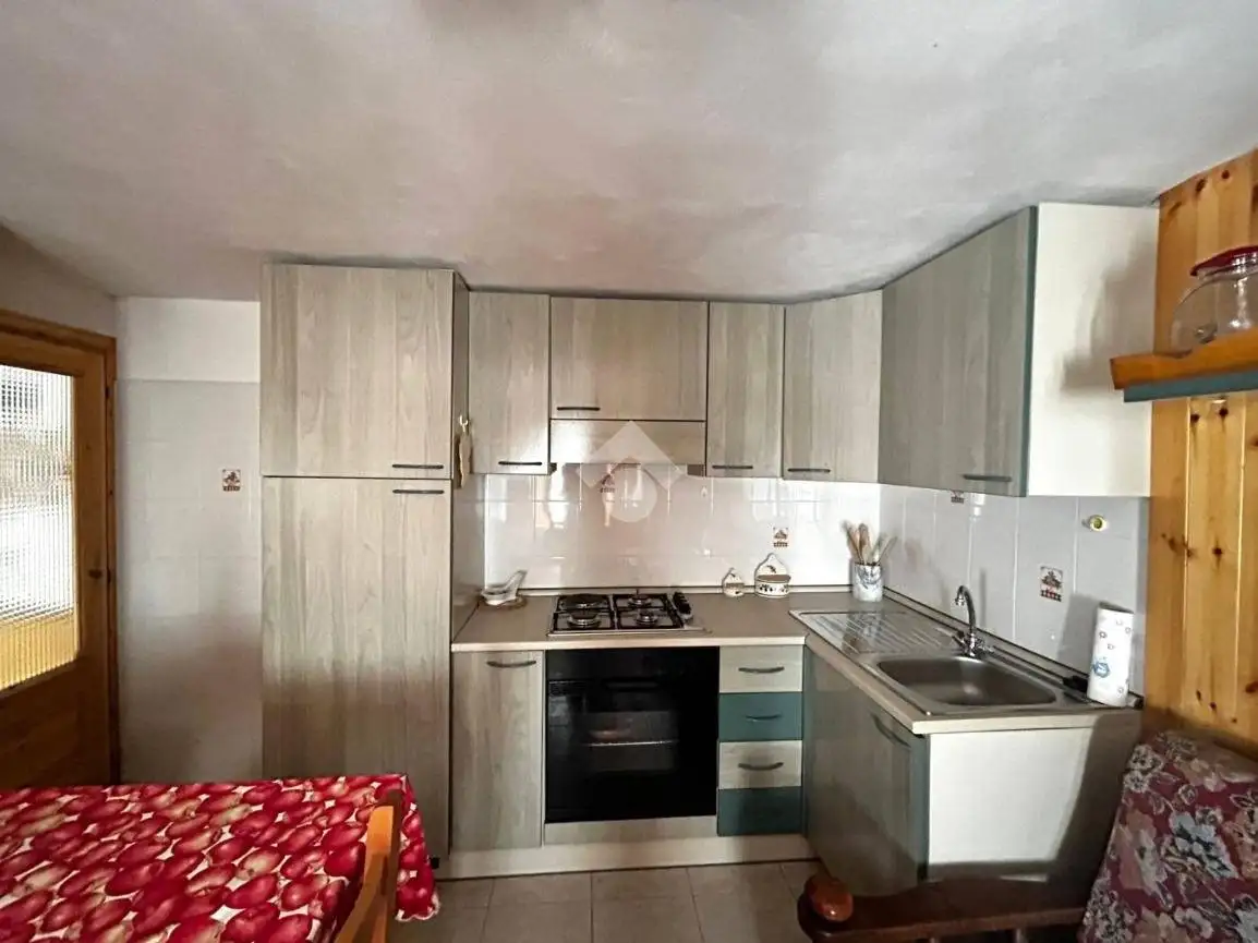 Casa indipendente in vendita a Valvarrone