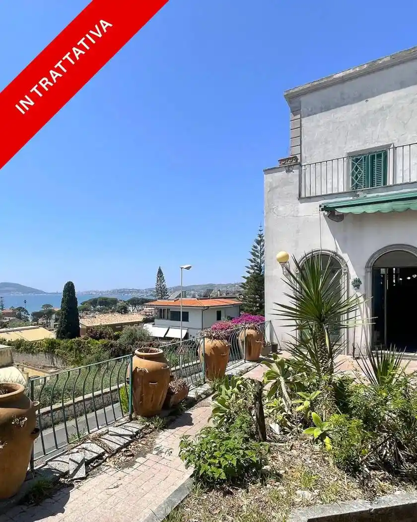 Villa in vendita a Formia