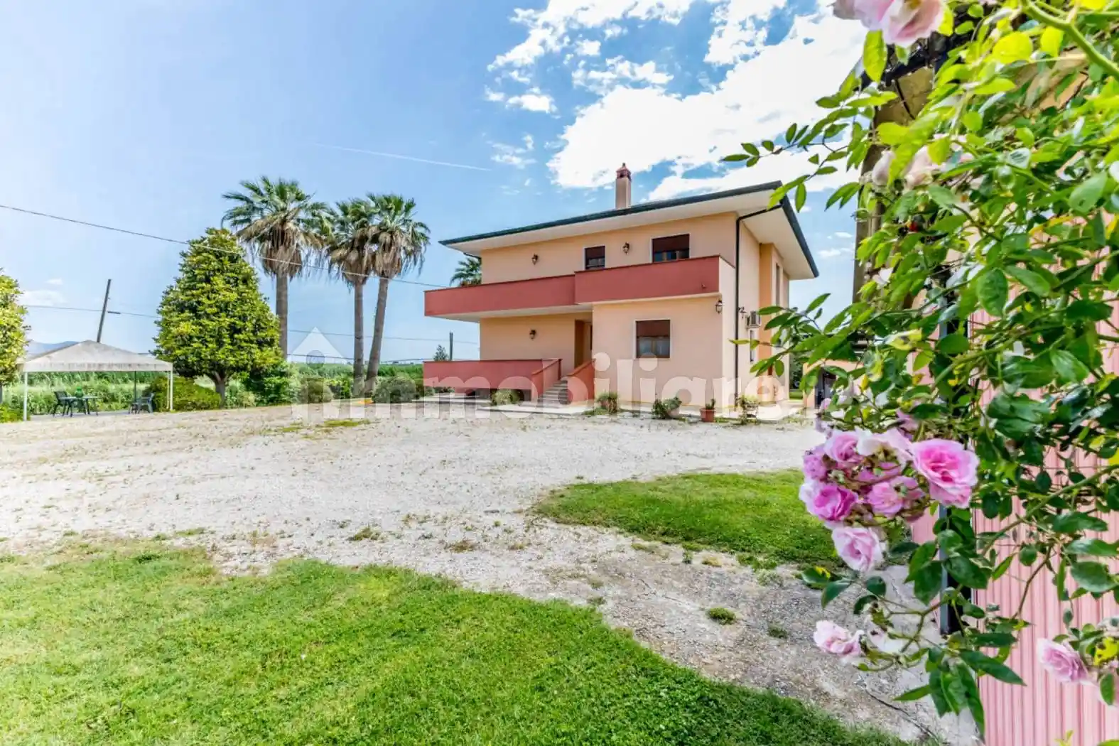 Villa in vendita a Pontinia