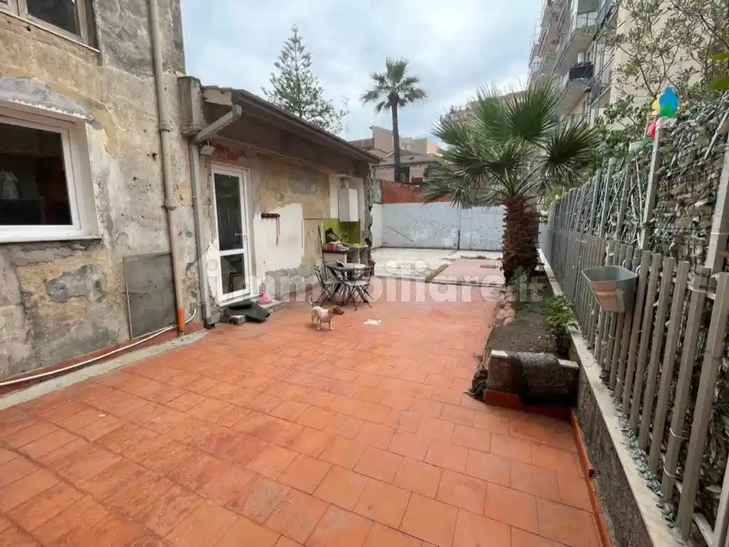 Appartamento in vendita a Catania