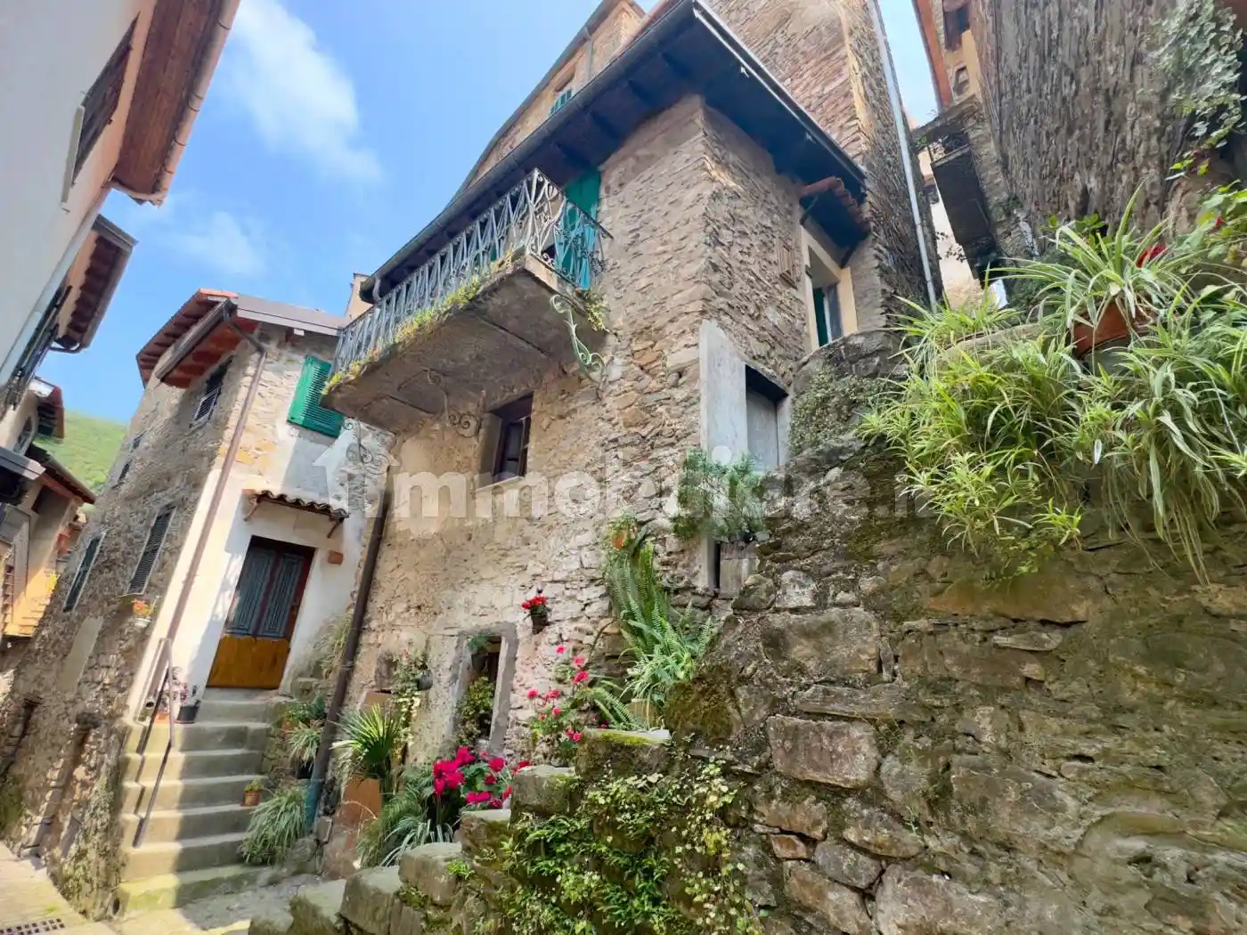 Appartamento in vendita a Apricale