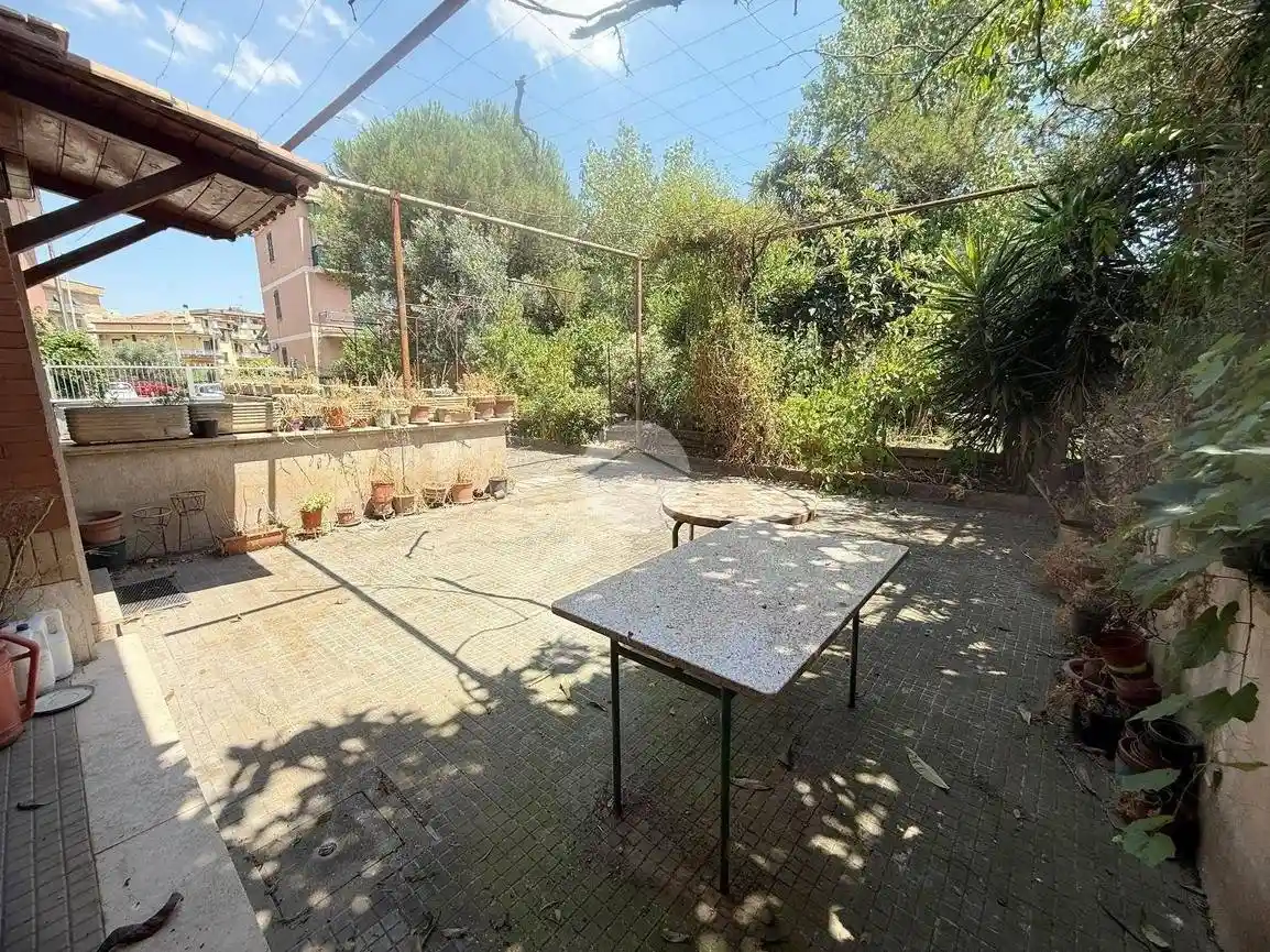 Palazzo - Edificio via salimbene 37, Giardinetti, Roma - foto 3