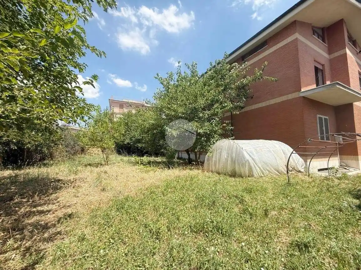 Palazzo - Edificio via salimbene 37, Giardinetti, Roma - foto 4