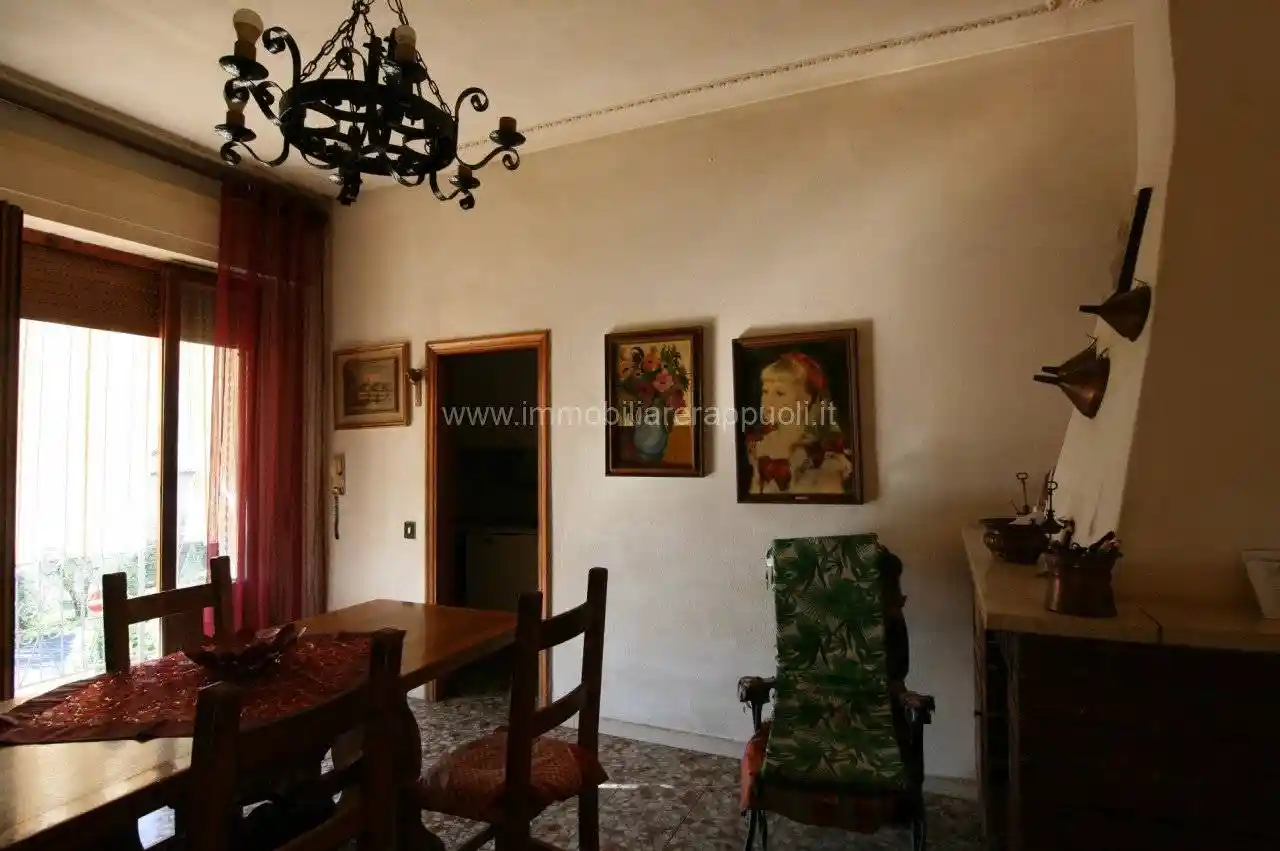Casa indipendente in vendita a Torrita di Siena