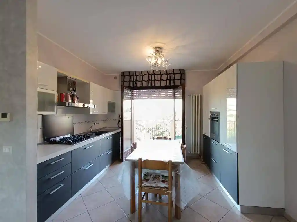 Trilocale piazza Guido d'Arezzo 4, Borgo Santa Maria Immacolata, Pineto - foto 4