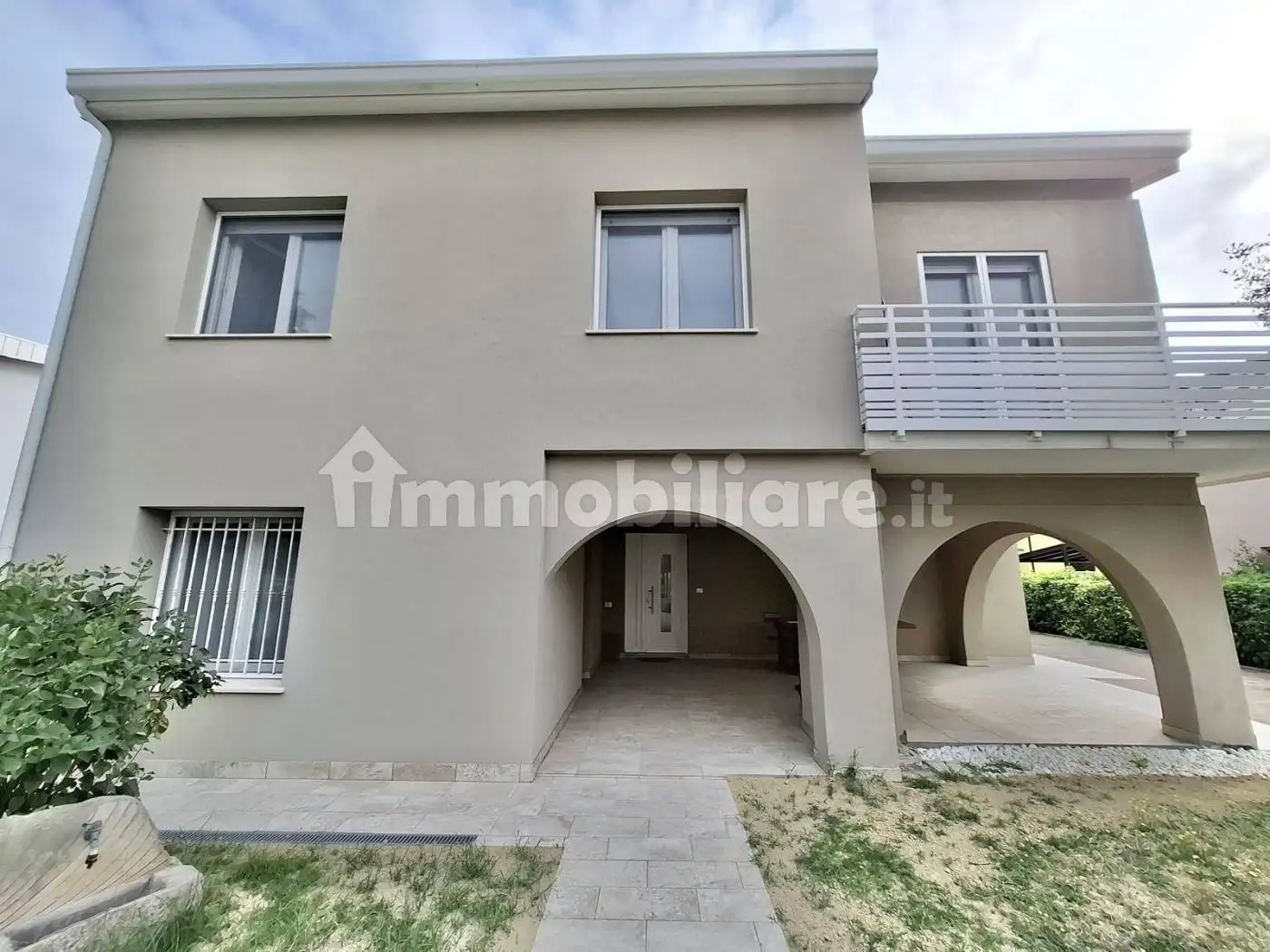 Villa in vendita a Meldola