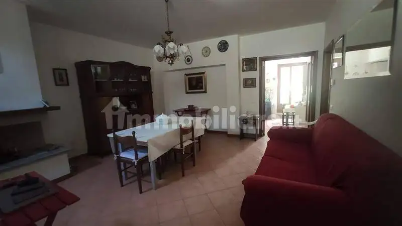 Appartamento via Marco Spurinas 10, Centro, Blera - foto 2