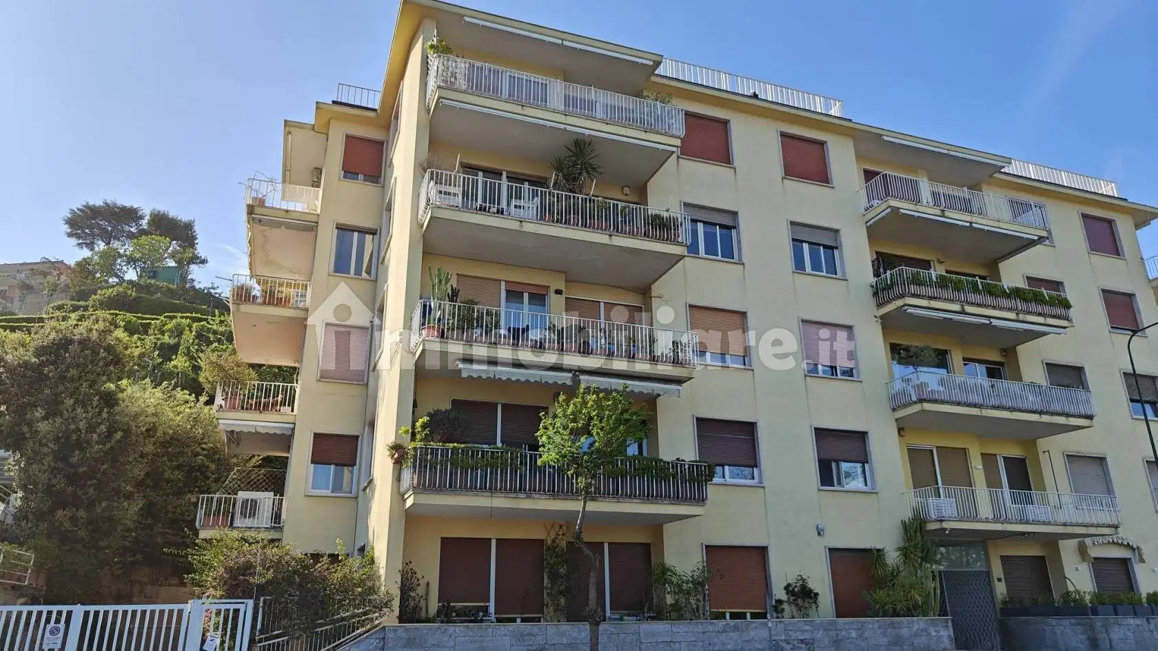 Appartamento in vendita a Napoli