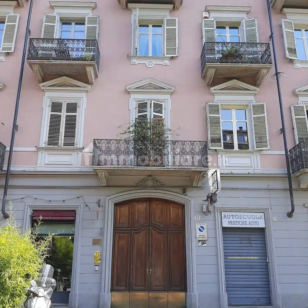 Appartamento in vendita a Torino