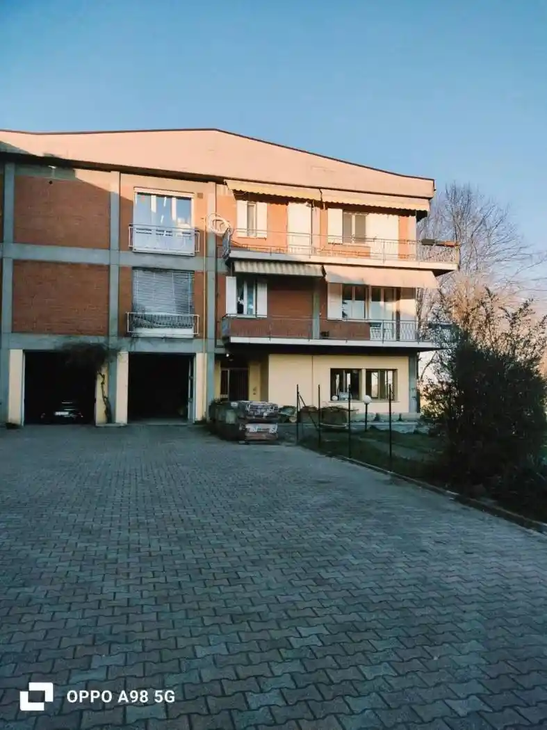 Appartamento in vendita a Quattro Castella