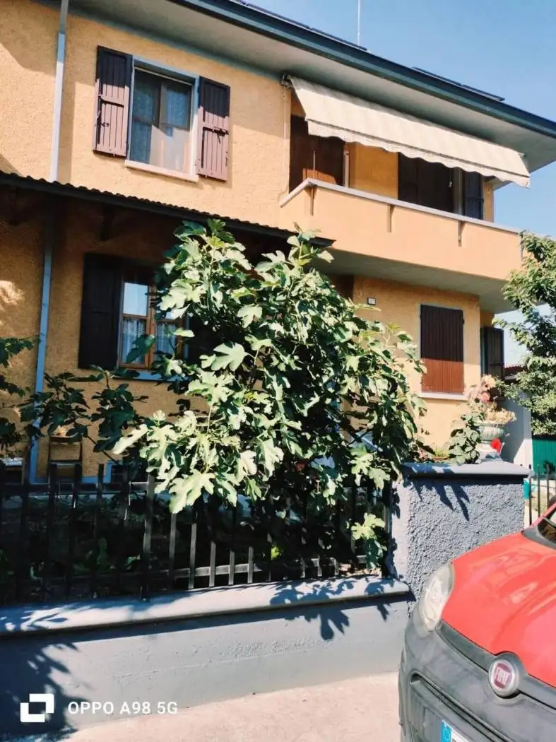 Villa in vendita a Reggio Emilia