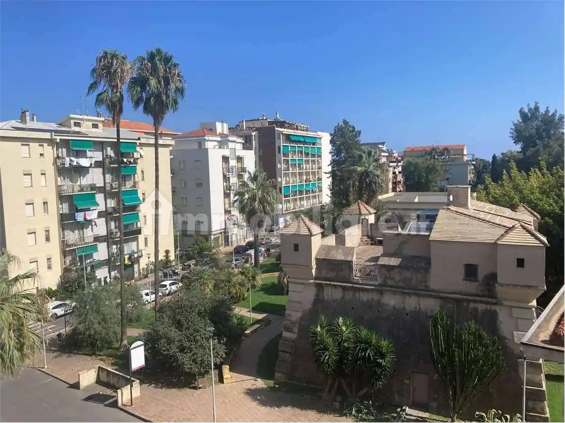 Appartamento in vendita a Albenga