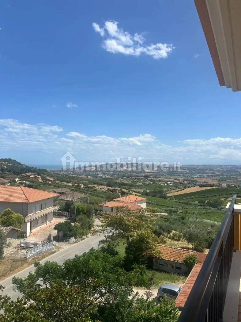 Appartamento in vendita a Colonnella