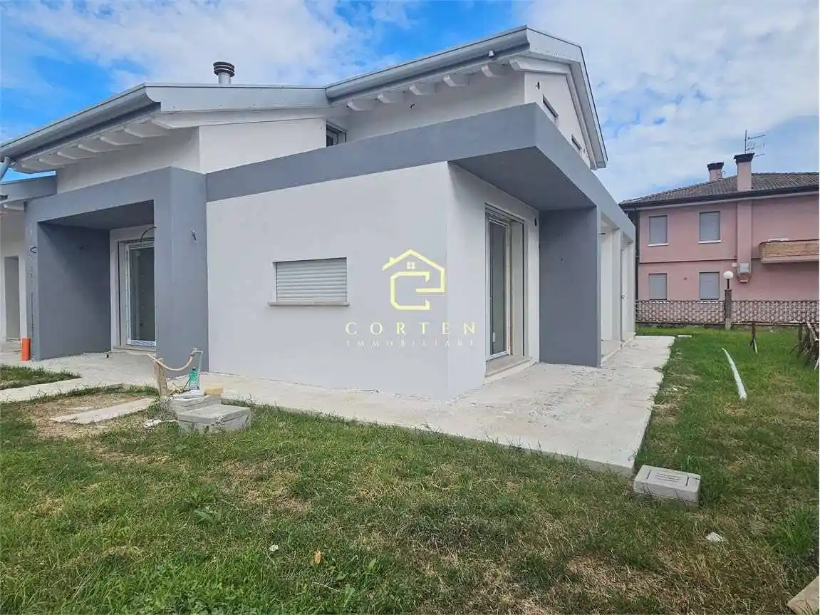 Villa in vendita a Fossò