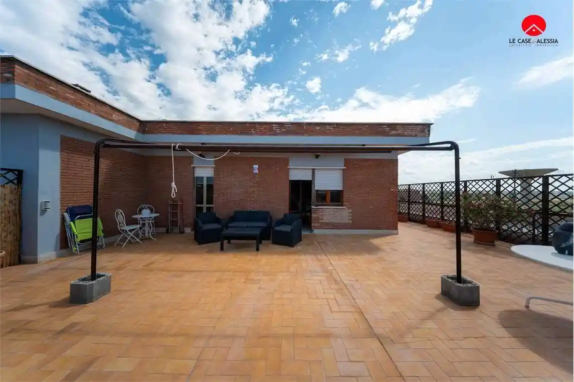 Attico - Mansarda in vendita a Pomezia