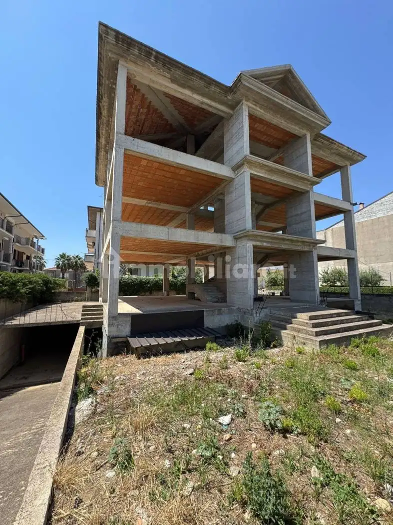 Palazzo - Edificio in Vendita - foto 2