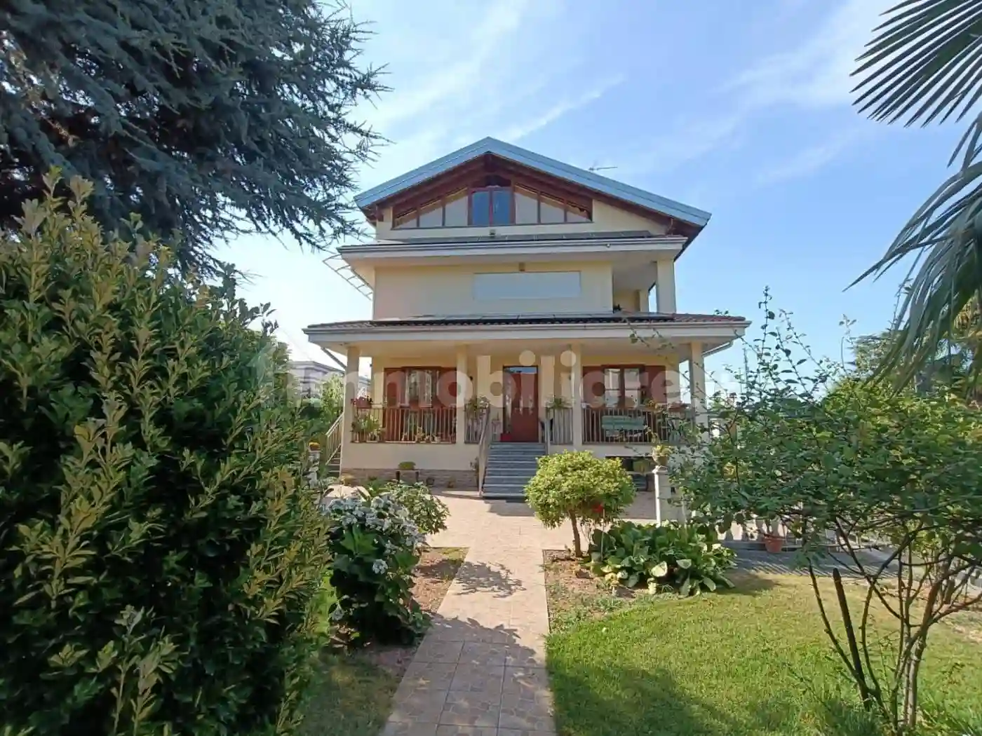 Villa - foto 2