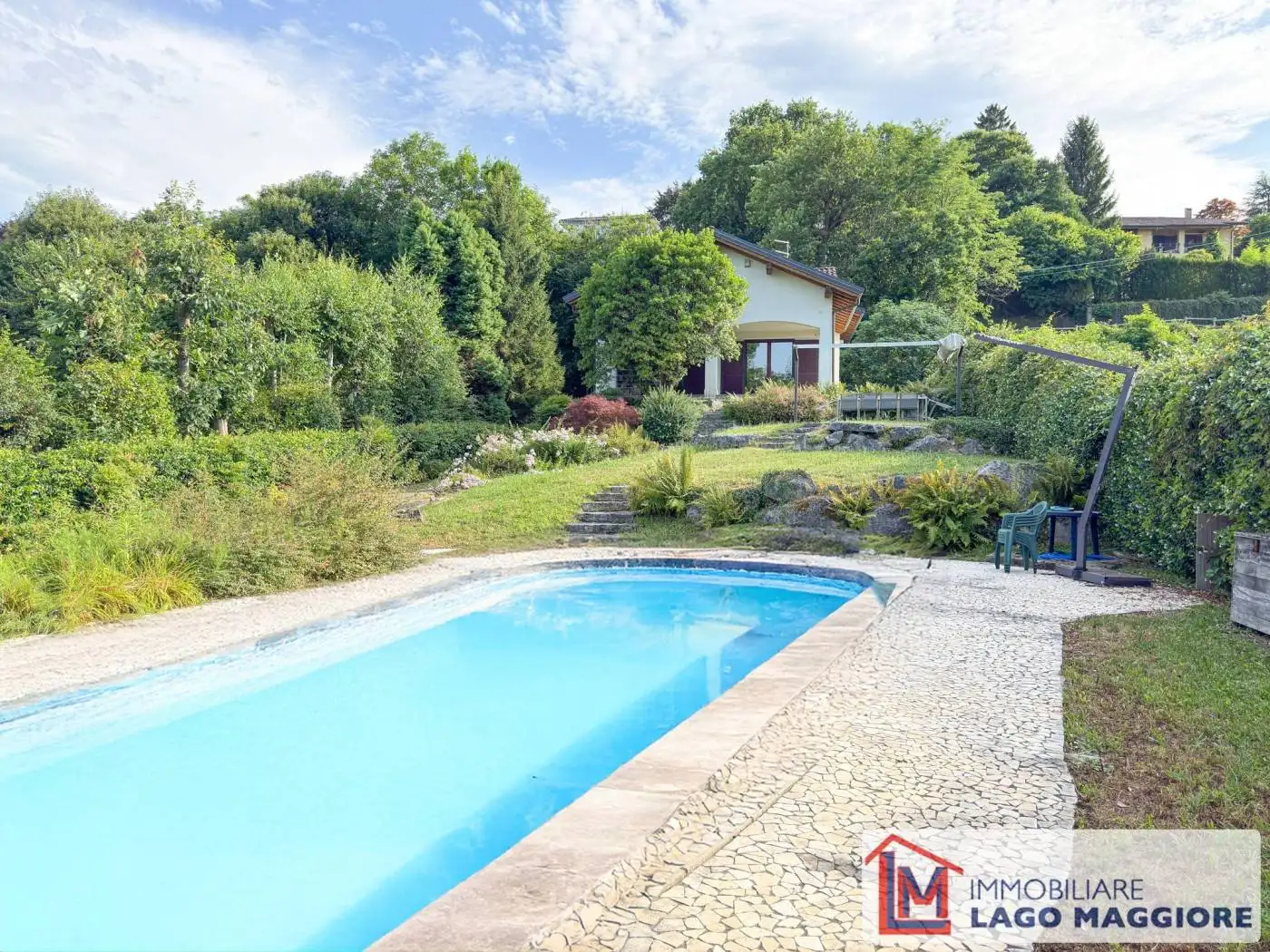 Villa in vendita a Ranco