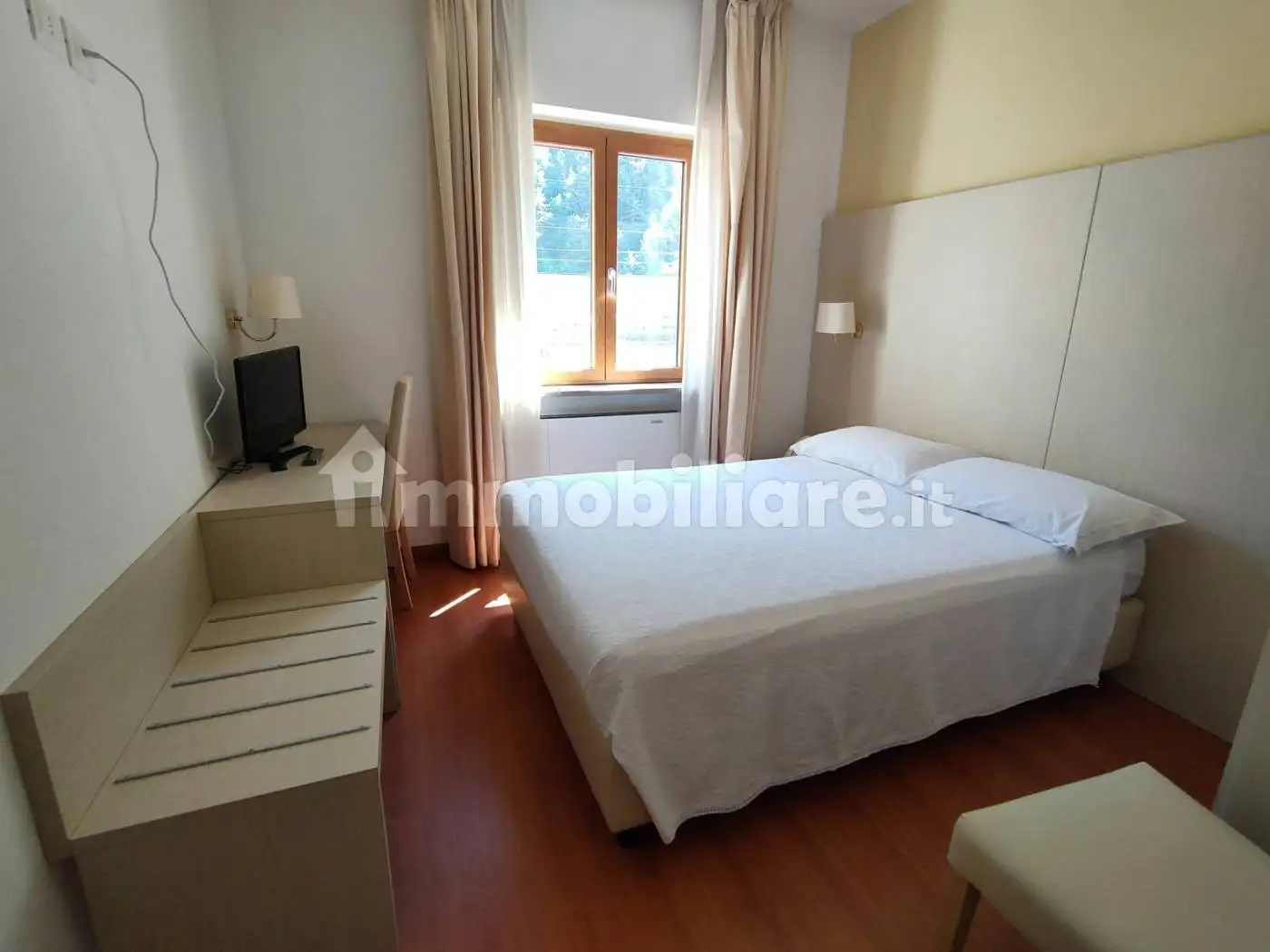 Palazzo - Edificio in vendita a Resiutta