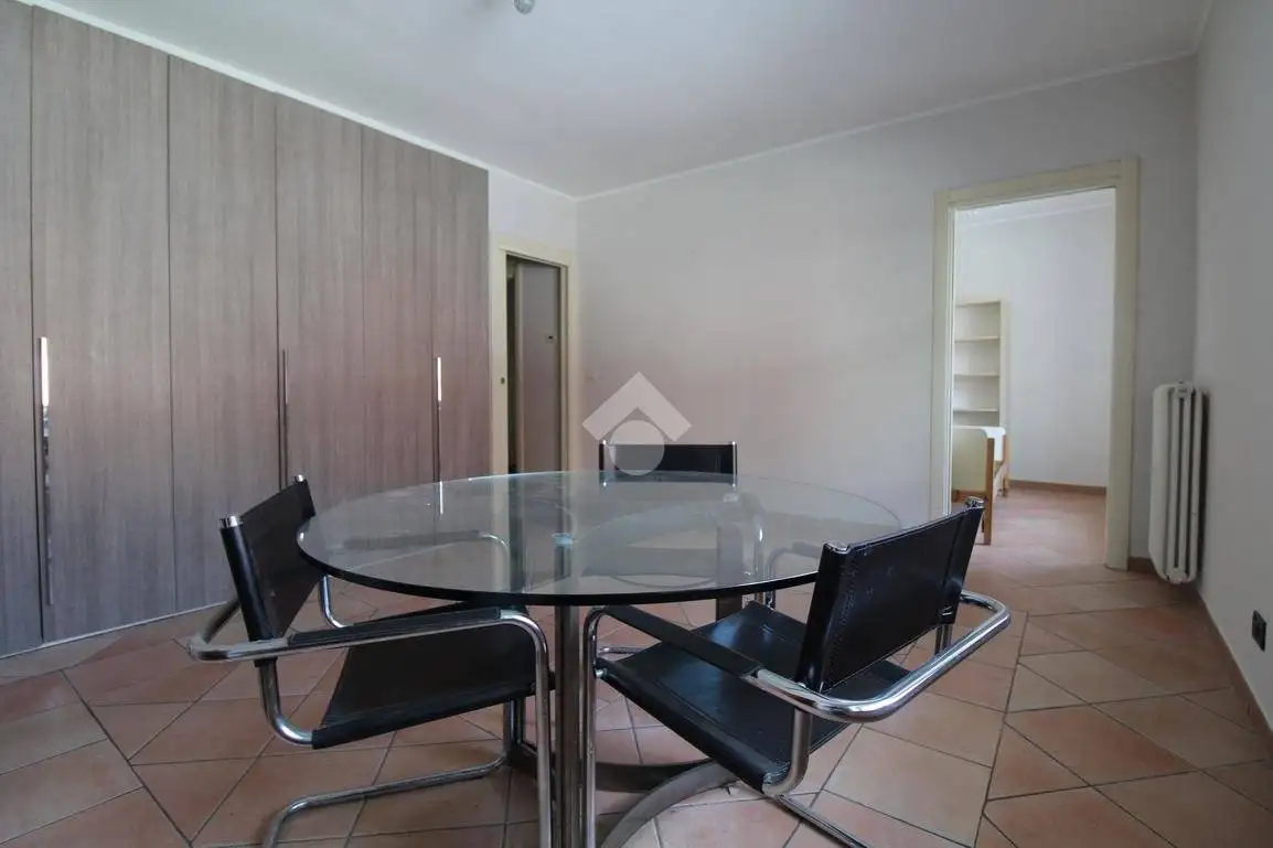 Quadrilocale via monviso 5, Centro, Saluzzo - foto 2