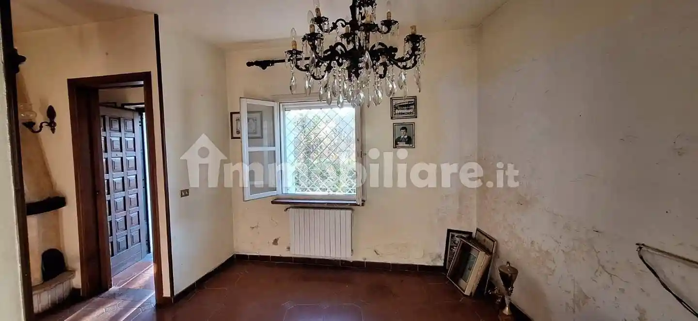 Terratetto unifamiliare 100 m², da ristrutturare, Brancoleria, Lucca - foto 3