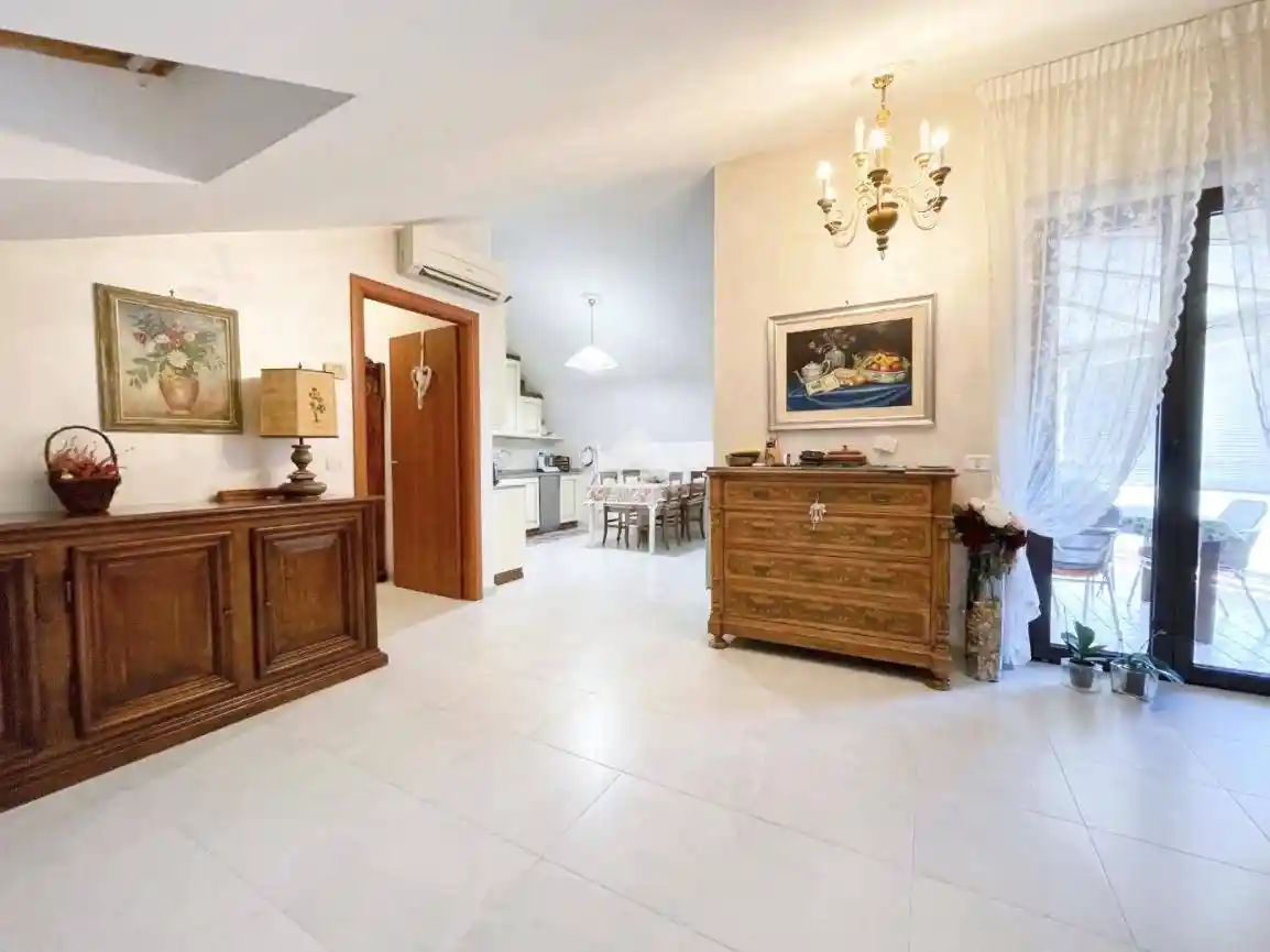 Trilocale via Martiri della Violenza 5, Corso Mazzini, Via Ciccarone, Casarza, Vasto - foto 3