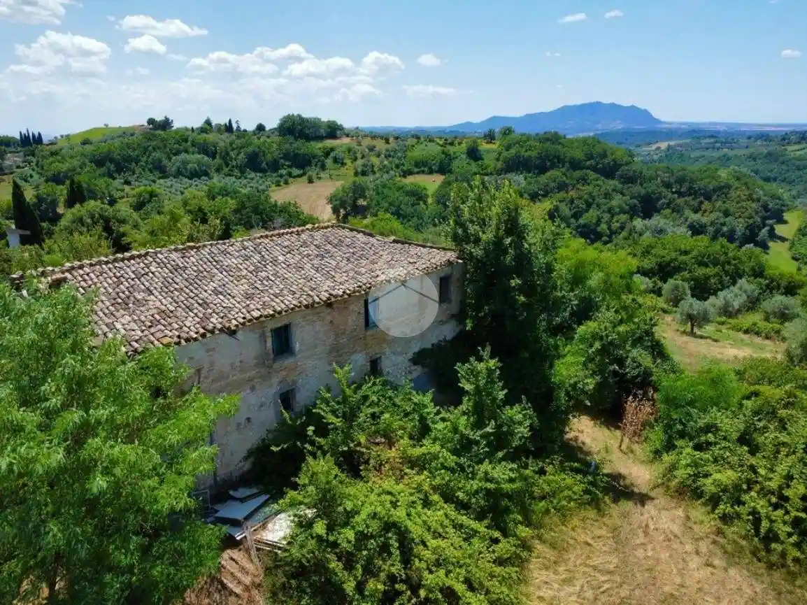 Rustico - Casale in vendita a Tarano
